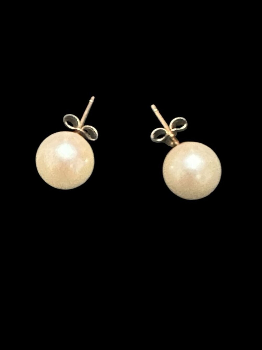 14k Yellow Gold 6mm White Cultured Pearl Stud Earrings Pierced